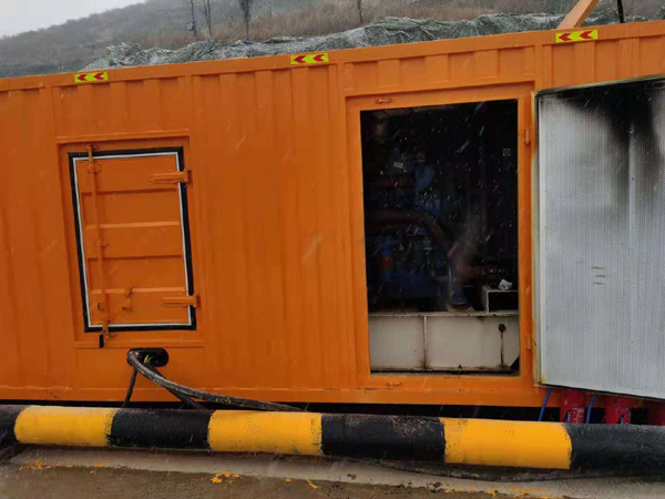 临邑发电车出租-应急柴油发电机组选什么样的比较好？