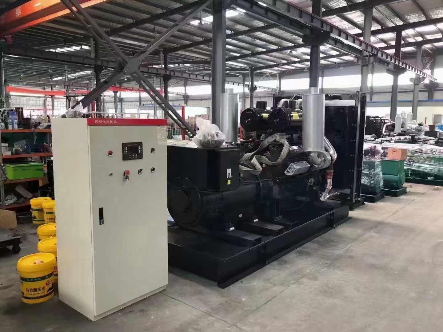 临邑柴油发电机运行时的噪音和振动水平如何？